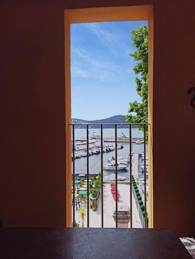O Reves Ailleurs Bed and Breakfast Saint-Cyr-sur-Mer Exteriör bild