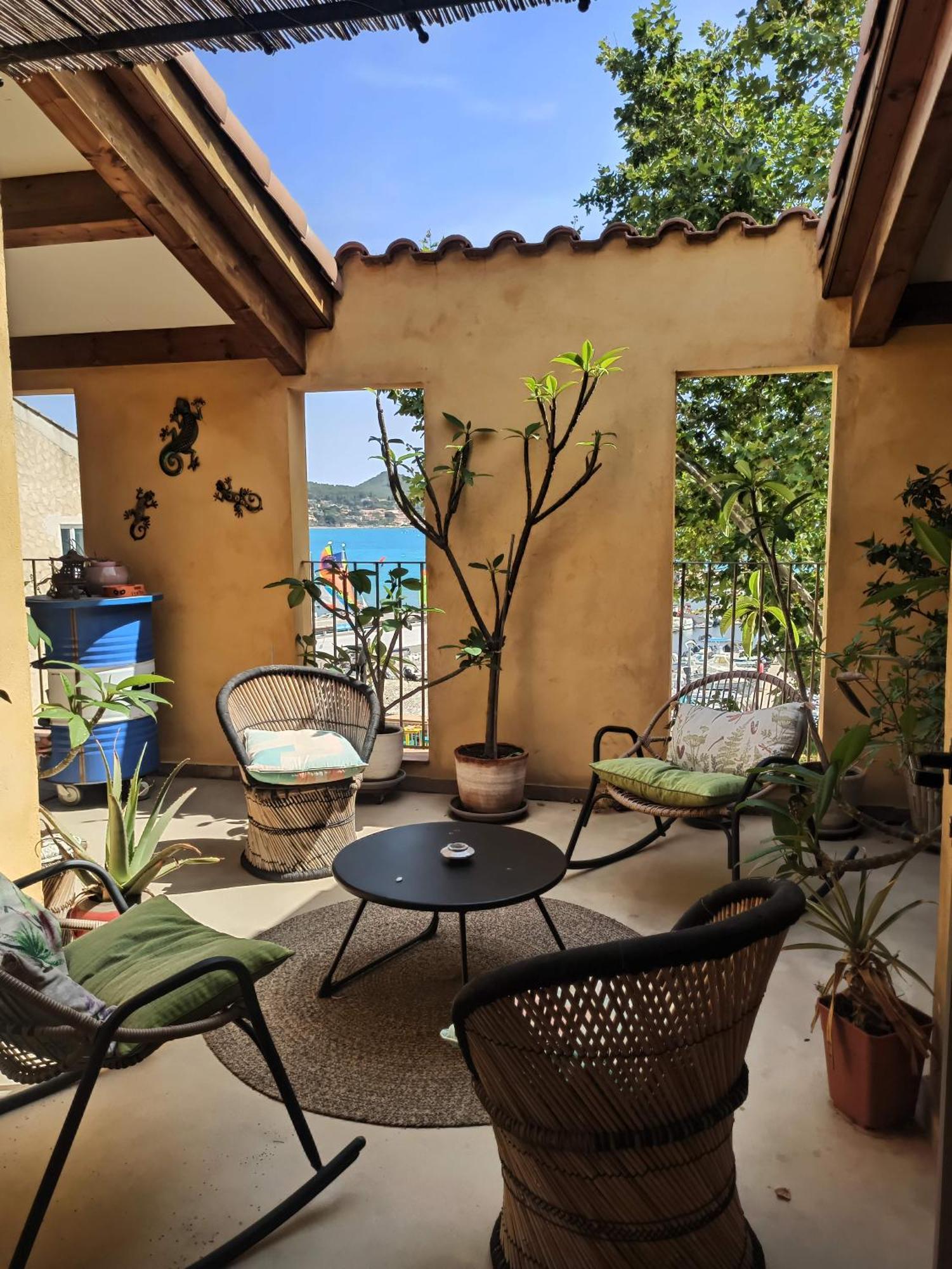 O Reves Ailleurs Bed and Breakfast Saint-Cyr-sur-Mer Exteriör bild